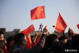 天安门广场和平鸽：传递和平的使者图片