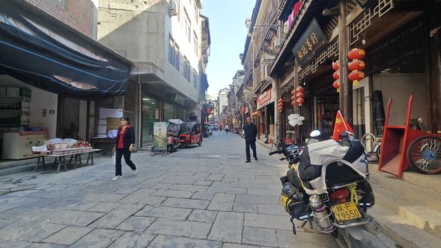 赏秋秦岭，摩旅商洛（05）漫川关，成语“朝秦暮楚”典故的发源地