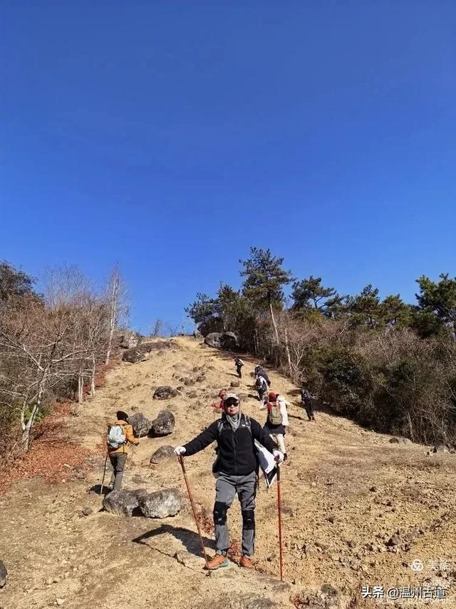 邂逅2026年的第一场醉美雾凇!温州四海山的雾凇美爆了!