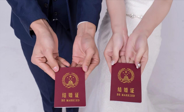 内蒙婚内强奸恐反转？女方证据遭质疑，分居原因曝光，律师再发声