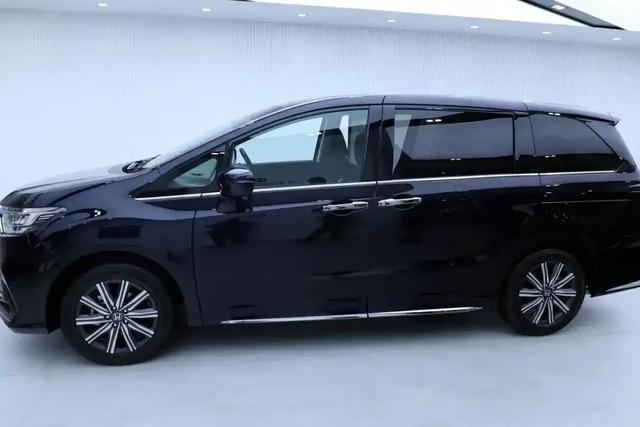 奥德赛狂甩9万！实测油耗仅5升，这些购车“坑”帮你避开！