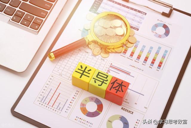 半导体暴涨 8% 后慌了？3 大上涨逻辑拆解，现在是追还是等？