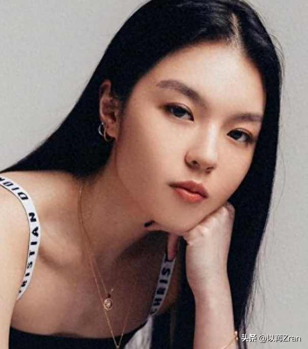 李咏也没想到，自己离世7年后，23岁的女儿就走上一条"不归路"