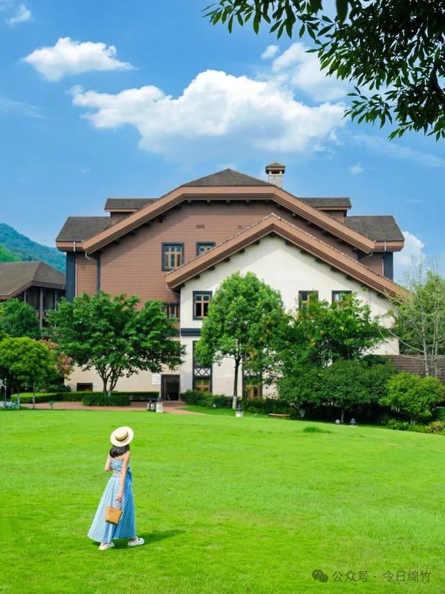 5折！5折！5折！绵竹麓棠温泉周年福利杀疯啦！赶紧冲！