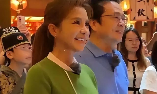 “央视当家花旦”朱迅：生命终将结束，何妨不大胆一点？