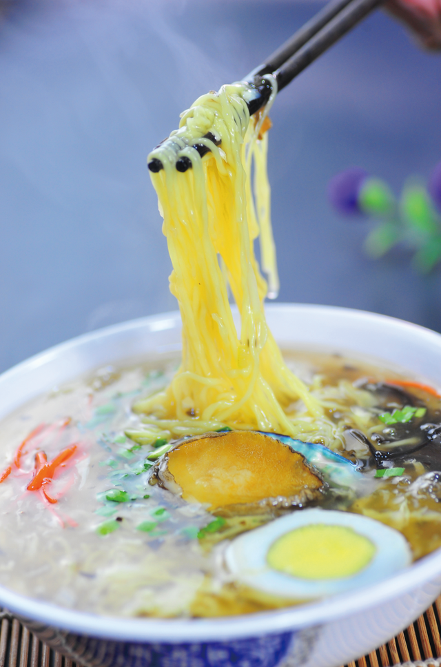 山东这座宝藏小城，坐拥中国四大名楼之一！苏轼、秦始皇都为它打call！