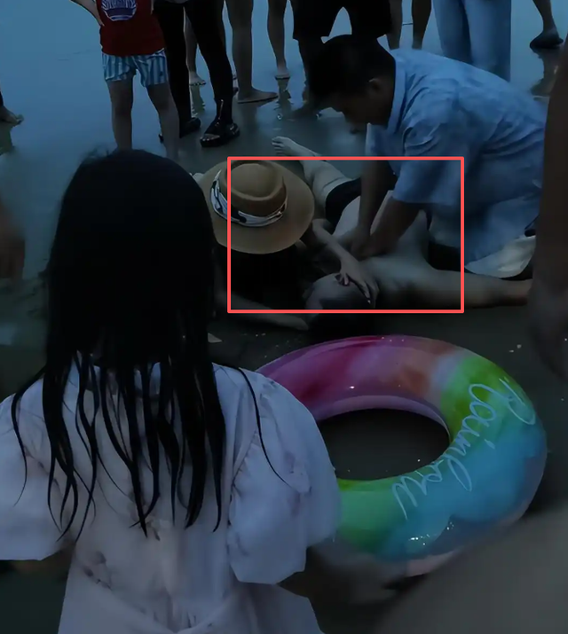 男子溺亡后续，尸体僵硬流血水，身份被扒不简单，难怪嚣张不听劝