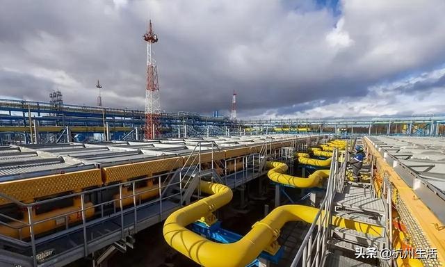 特朗普扇醒了俄罗斯人：就算是出卖了中国，美国也不可能放过他们