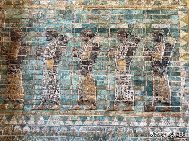 欧游杂记（8）‖ 卢浮宫，让人眼花缭乱而又惊叹不已