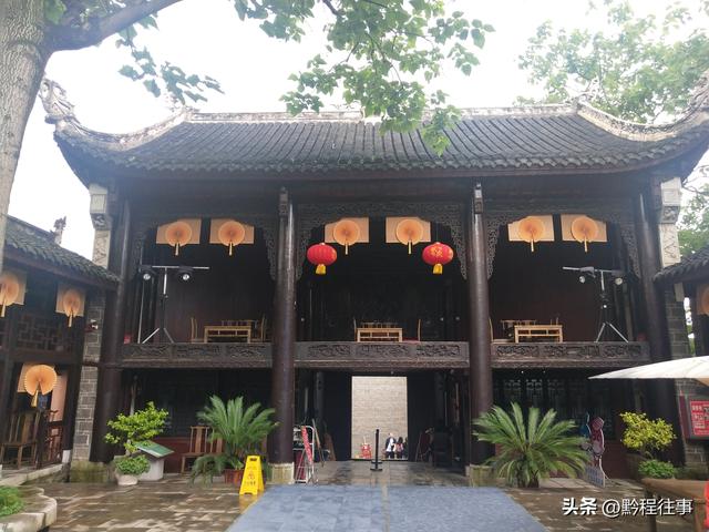 何以青岩：清朝末年，四教云集的青岩古镇的人文胜迹