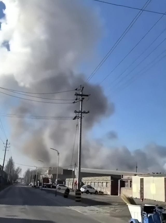 2人身亡、5人失联、66人送医！王伟中	、包钢赶赴爆炸事故现场