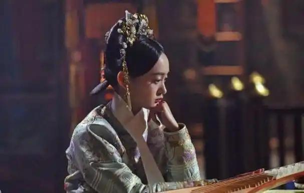 乾隆后宫降位的十位嫔妃,乾隆后宫生态中“起落无常”的一面。