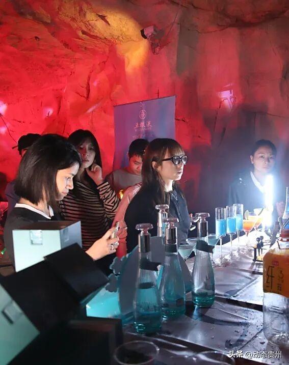 音浪袭卷地心！“奇境荔波”超燃音乐会，解锁酷玩新体验