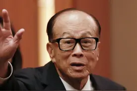 港口交易刚搁置，李嘉诚就要拆分家族资产，是有更大“阳谋”吗？图片
