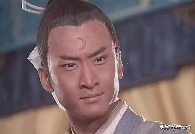 陪玩陪睡只是冰山一角？继向太后，周杰再曝潜规则，连杨紫也遭殃