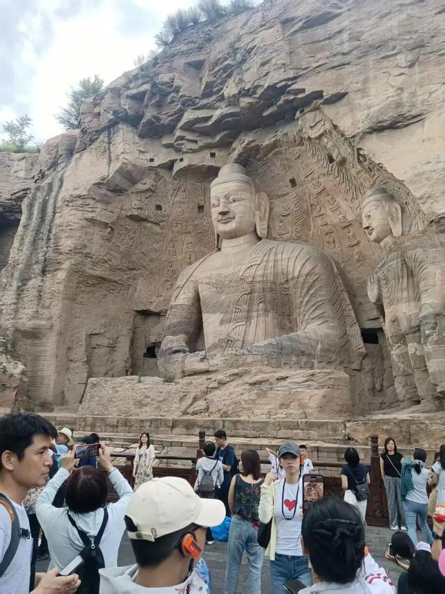 王公昌：云冈石窟漫记