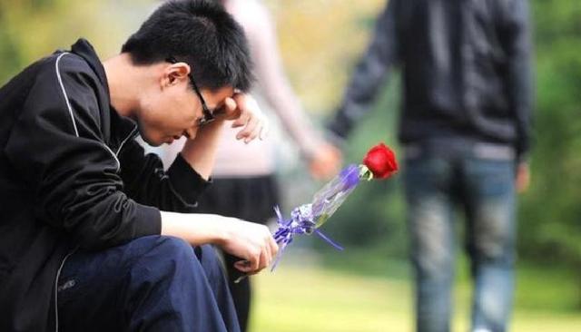 相亲中，我听过最好笑的话是，女方居然嫌弃男方不够大方