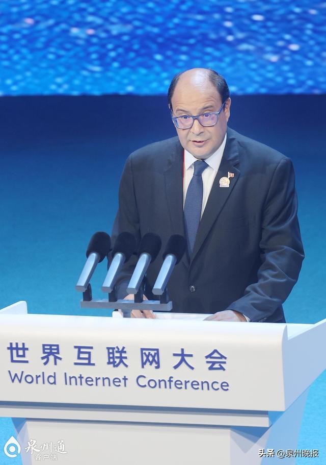 2025数字丝路发展论坛丨中外嘉宾共话数字丝路：发展红利跨山海，互联互通有新招