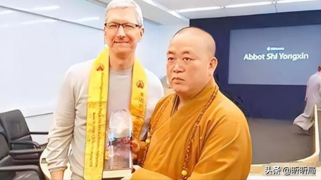 你知道释永信与多少名人合过影吗？一次带你看个够