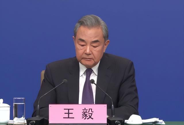 特朗普已做好开战准备？王毅曾警告：中美一旦冲突，结局只有一个