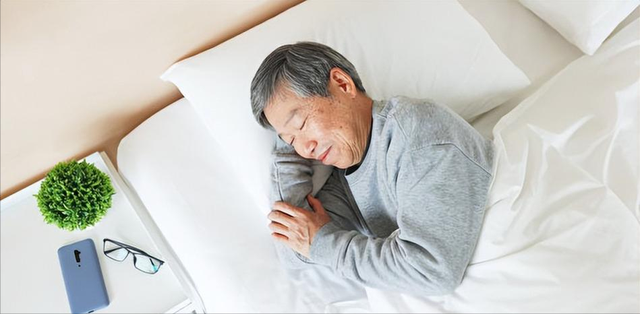 一睡着就多梦？不单是 “压力大”！中医4大病因，助你睡个安稳觉