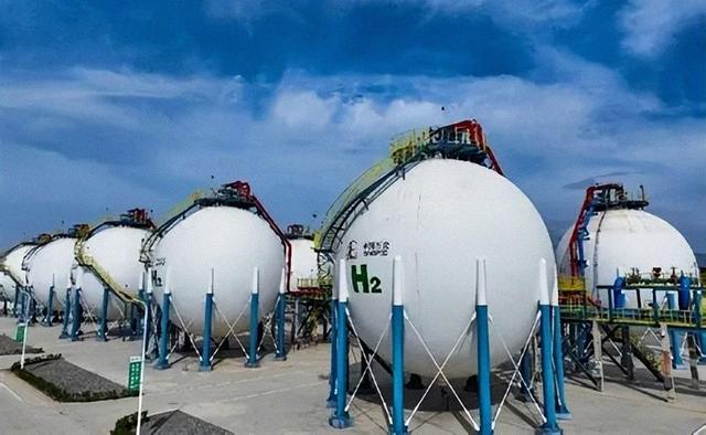 电动车可能淘汰？替代品已亮相！不充电，不加油，冬天也能跑得远