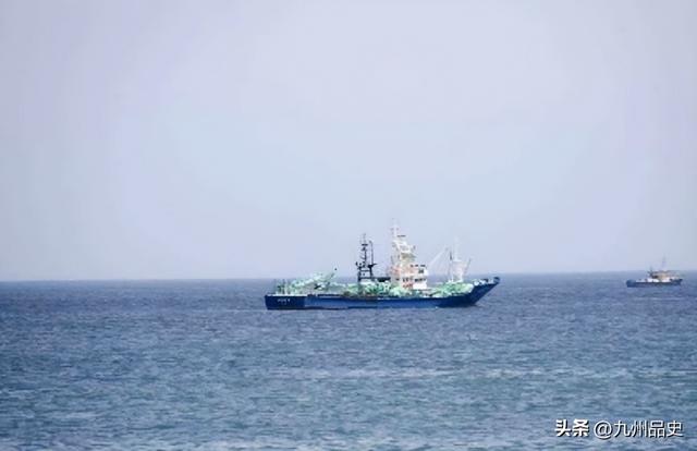 和高市打完鼓转身就变脸，李在明回国第一事：点名中国要尽快谈判