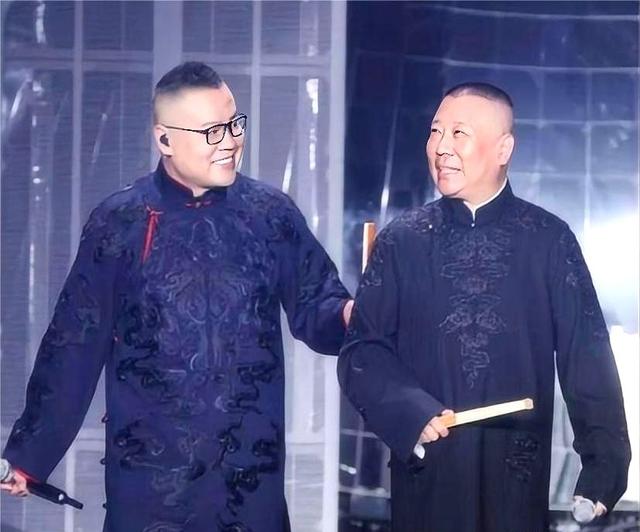 背叛师门是啥下场？看看岳云鹏演唱会来了谁，就知道曹云金有多背