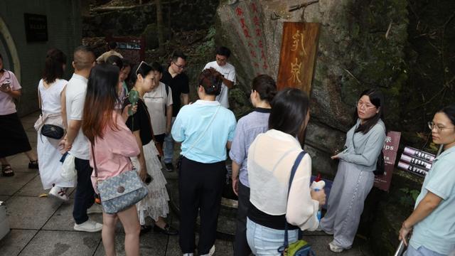 广东旅行商到广西开展“串门式”走访考察，同业对接促合作
