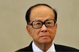李嘉诚港口已经卖出去了？假消息，外交部已经否认，居心叵测！图片