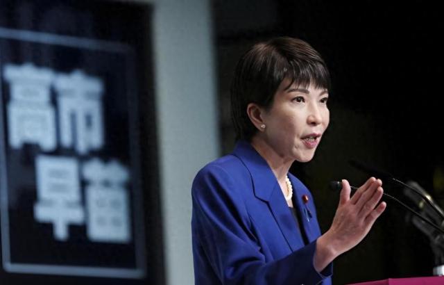 中日谈完了，日本官员沉默离开	，高市无牌可打，连美国也撤走中导