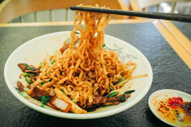 是谁又幸福了！实名羡慕这里坐拥美食美景的他们