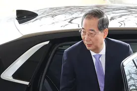快讯：韩德洙立即复职图片