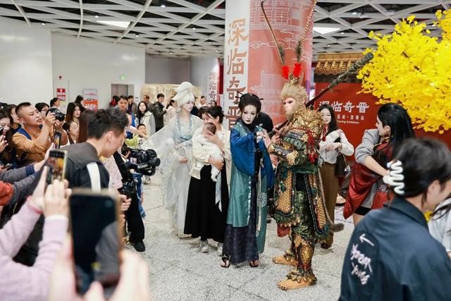 深临奇晋-山西文化巡展深圳启幕 开启跨地域文化对话新篇章