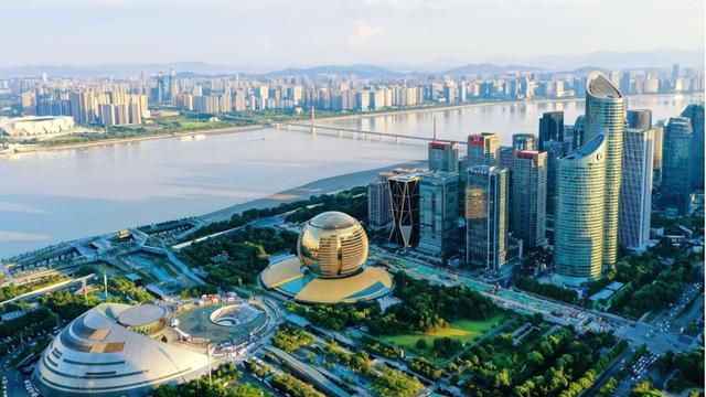 澳媒：美国为何不愿承认中国经济强