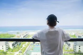 我51岁，突然发现：女人到了50岁，真的是老态毕现，不服老不行啊图片