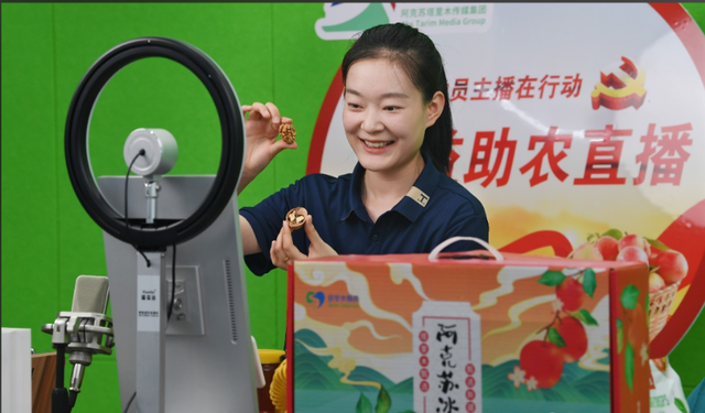 央视怒批，国务院点名封杀！这几位"坑蒙拐骗"的大网红，彻底凉凉