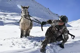 在西藏当兵20年，2025年逐月的退役金，能超过1万元吗？图片