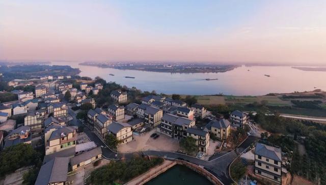 走近美丽沿江公路看沿江公路