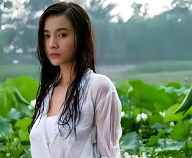 大衣哥跳楼身亡、赵本山灵堂、宋佳知三当三，造谣的越来越离谱了