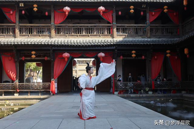 祥云湾非遗盛宴与视听娱乐交响 每日精彩轮番上演‌