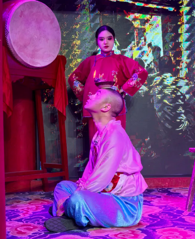 宽窄巷子里，藏着蜀地的自信与闲适