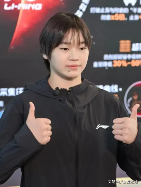 全红婵隐患曝光！跳水皇后揭露，发育长胖只是表象，真困境被忽视