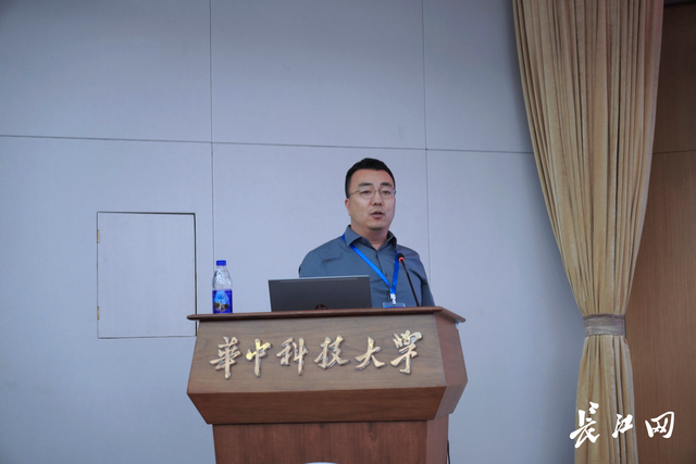 湖北省科技传播学会2025年学术年会暨第二届“新质生产力与科技传播”青年学者论坛在汉召开