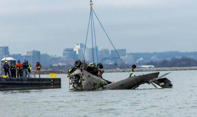 特朗普发言遭台专家嘲讽！喊话让其面对现实，五代机至今无法弹射