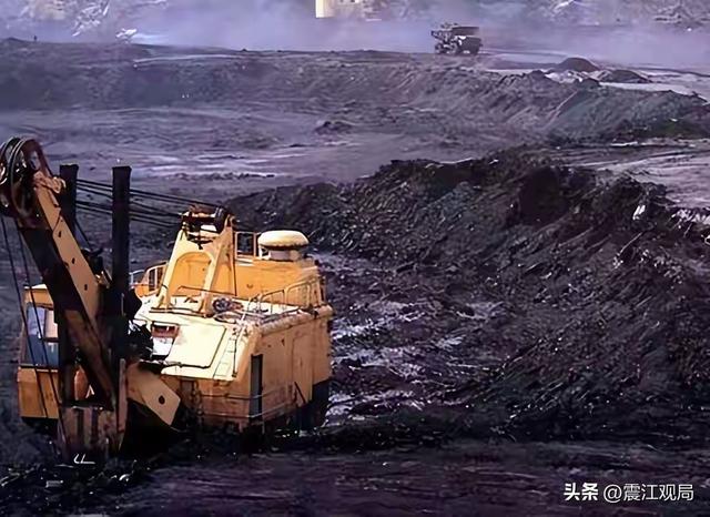 故作镇定！中方不安排见面后，高市早苗：我花了几个小时选衣服