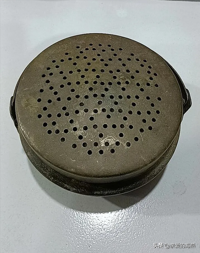 四十年前老物件，图13是难以启齿的女性用品，全用过的都已经老了