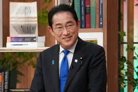 日韩经济下行，中日韩峰会，美国不淡定？拜登：要用武力保护盟友图片