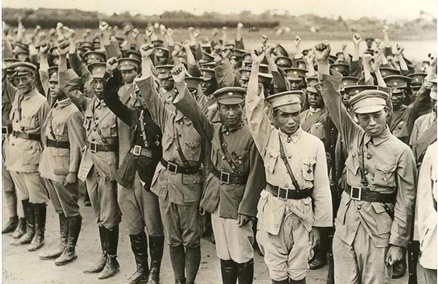 辽宁91岁老太太病逝，临终遗言：我就是当年国民党要找的军火大盗