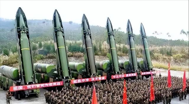 火箭军反腐大动作！倒查9年揪出采购黑幕	，74名专家终身禁入